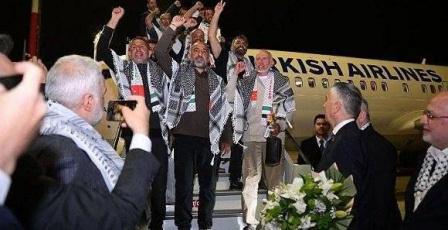 بعد أن هاجمتهم إسرائيل.. وصول 59 ناشطا من "أسطول الصمود" إلى تركيا