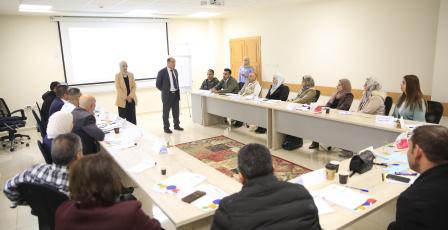 أبو زيد يتفقد القاعات التدريبية ويؤكد على بناء قيادات قادرة على إدارة الأزمات وتعزيز كفاءة الأداء المؤسسي