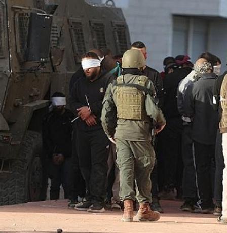 إصابات واعتقالات خلال حملة اقتحامات بالضفة الغربية