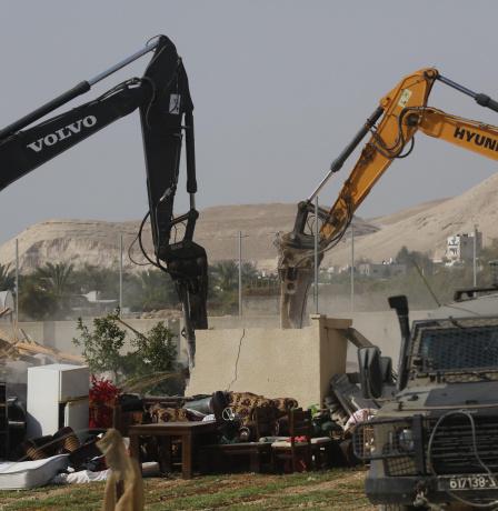 القدس: الاحتلال يهدم 13 منشأة سكنية وزراعية في سلوان والرام والعيسوية