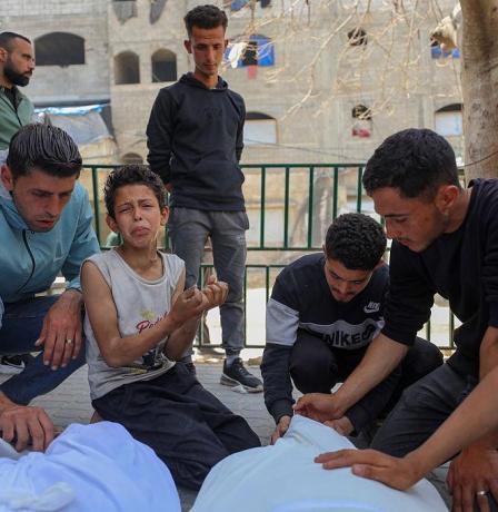 إصابات في قصف واستهدافات متفرقة للاحتلال في قطاع غزة