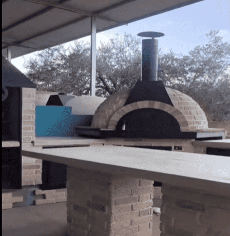 خاص| أفران خارجية وطوابين حرارية بجهود فلسطينية.. "نابولي" من دير أبو مشعل تحكي قصة نجاحها