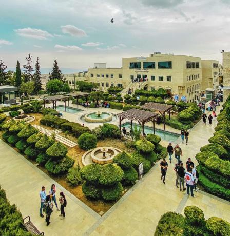 كلية الصحة العامة في جامعة القدس تحصد جائزة التميز الأوروبية ASPHER في التدريس والممارسة 2026