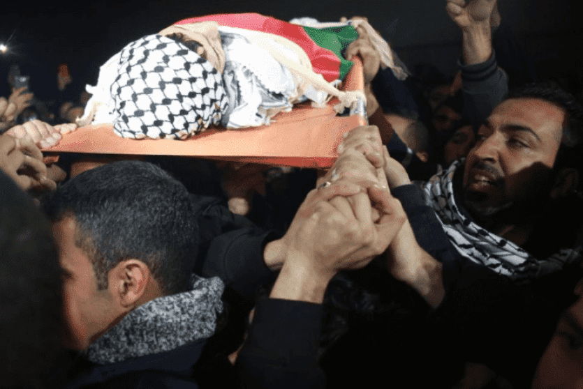 تسليم جثمان الشهيد زماعرة 