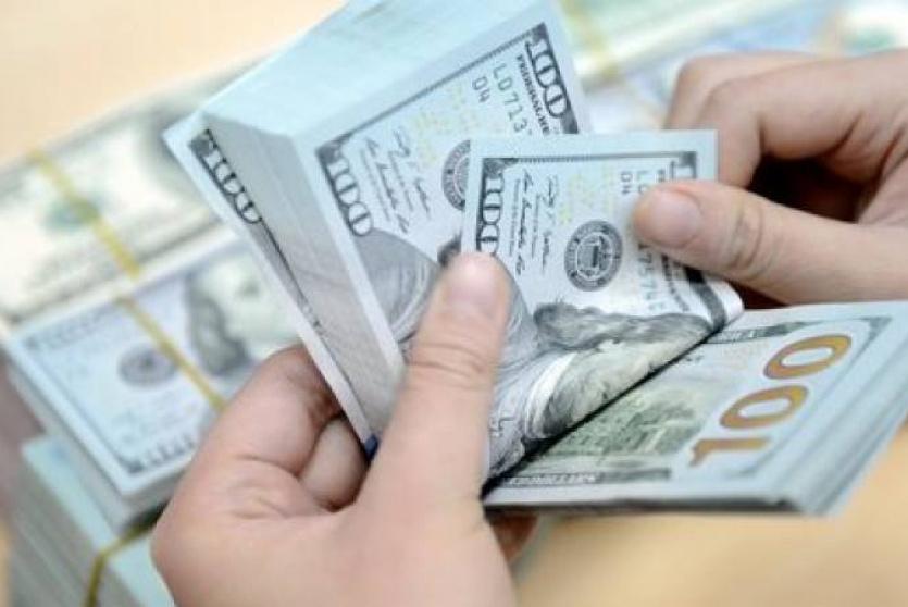 العملات - صرف الدولار مقابل الشيكل 