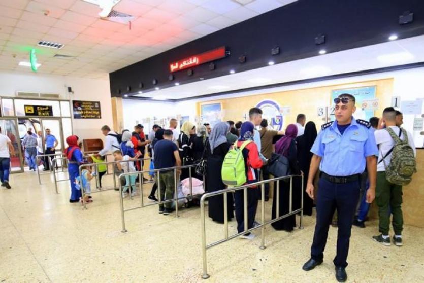 معبر الكرامة - أرشيف