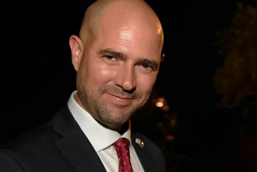 أمير أوحانا