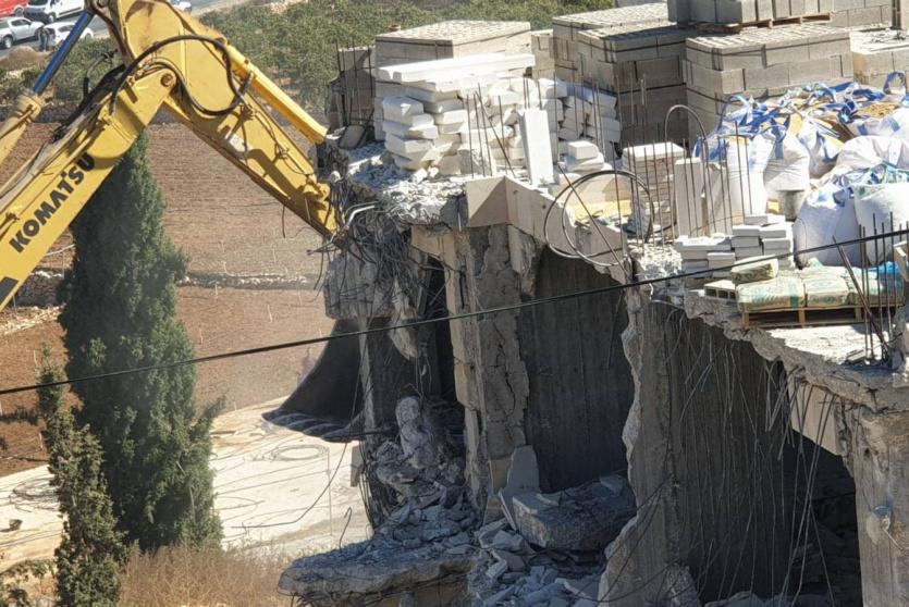 المنزل الذي تم هدمه 