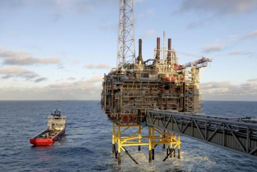 منصات نفطية 