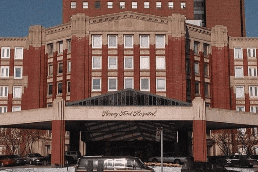 مشفى ديترويت