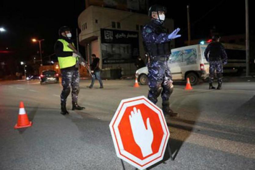 احد حواجز الامن الفلسطيني 