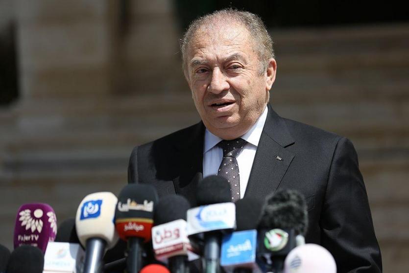 وزير الاقتصاد الوطني خالد العسيلي