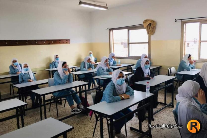 طلاب المدارس  في زمن كورونا - ارشيف