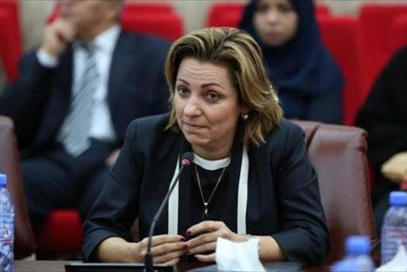  ناتاليا أبوستولوفا