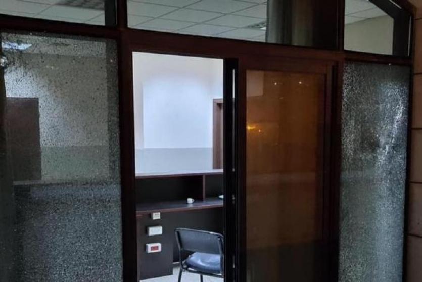 اثار اطلاق النار على مقرات أمنية في جنين 