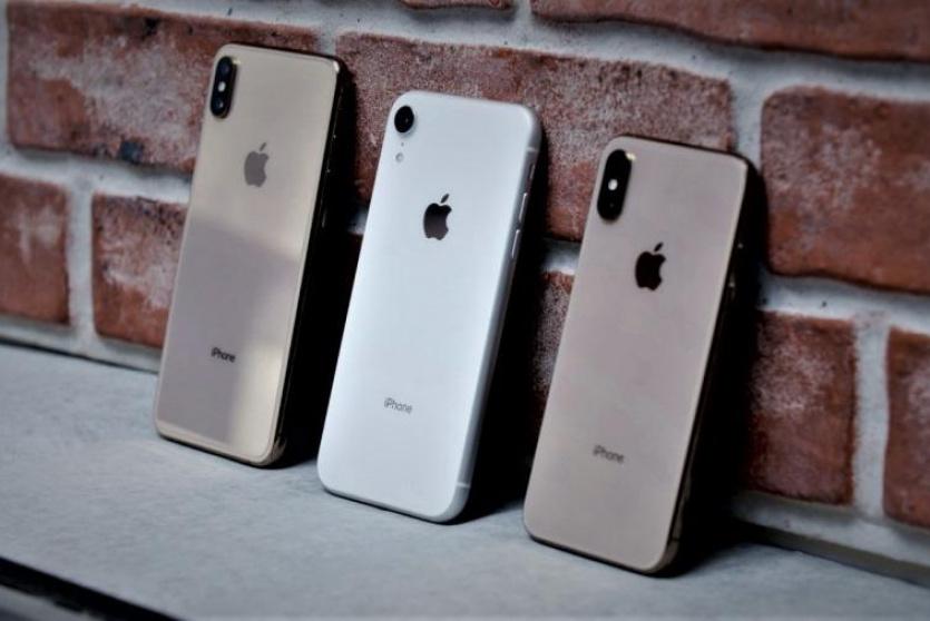 هواتف  آيفون