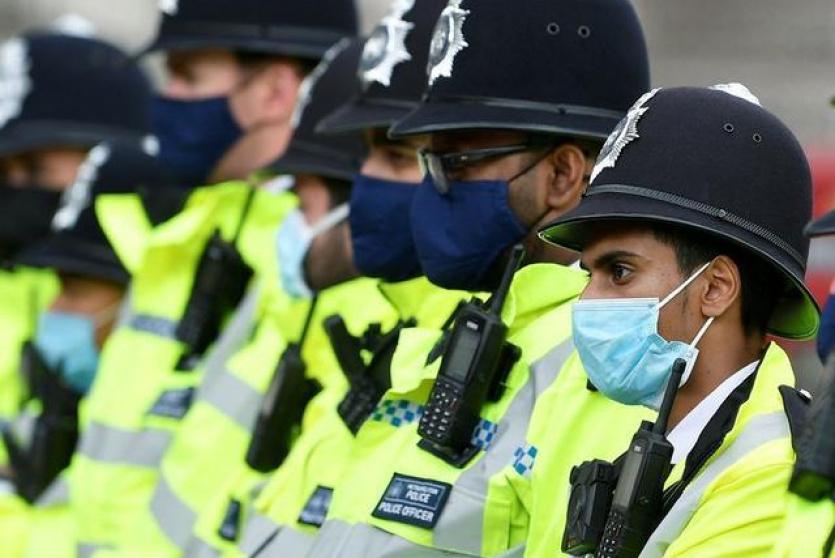 الشرطة البريطانية في ظل كورونا