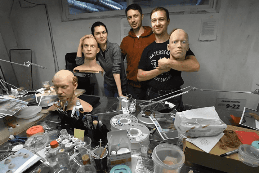 "الإنسان الآلي"... أين تصنع روبوتات شبيهة بالبشر