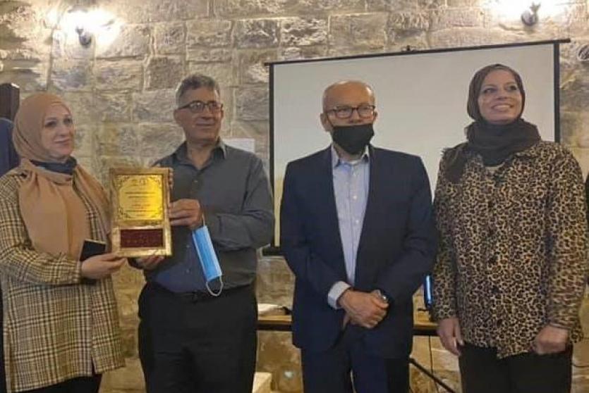 صورة من الأمسية