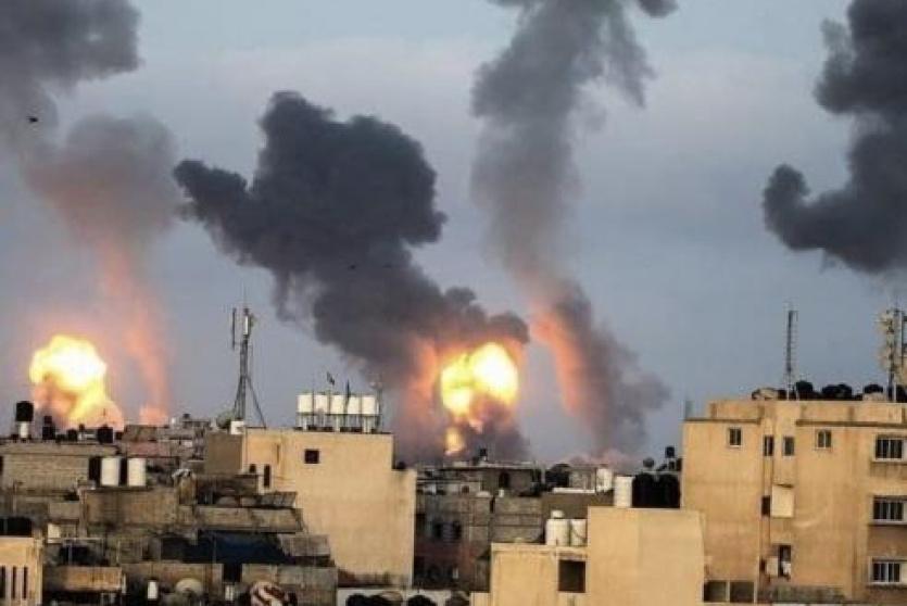 قصف اسرائيلي على مدينة غزة - ارشيف