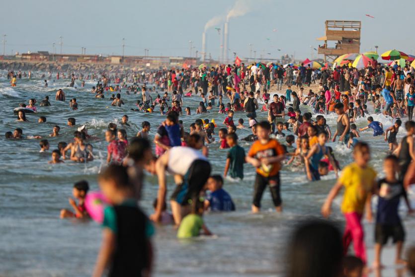 بحر غزة - تصوير عطية درويش