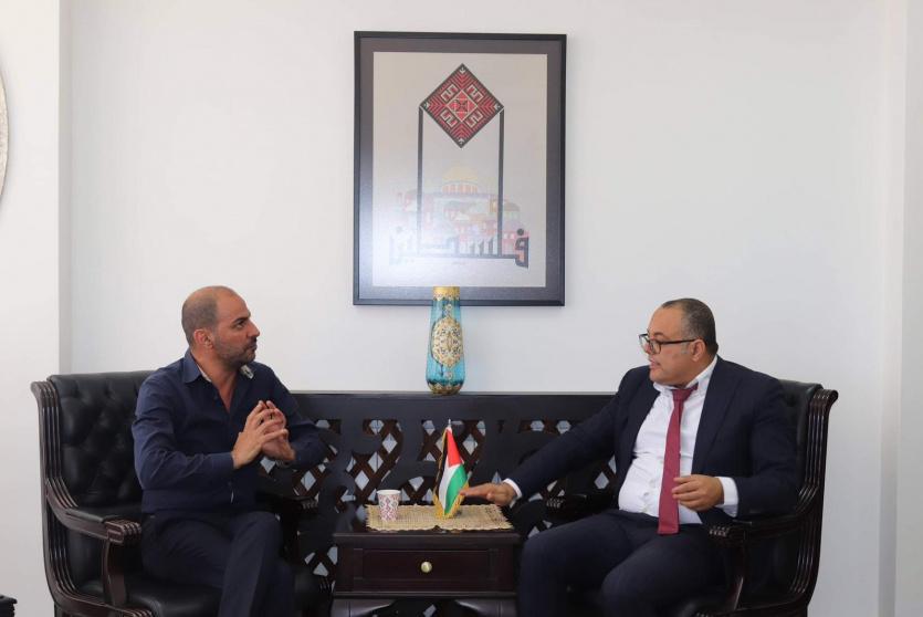 وزير الثقافة الدكتور عاطف أبو سيف في لقاء مع مؤسسة جفرا للإنتاج الموسيقي  