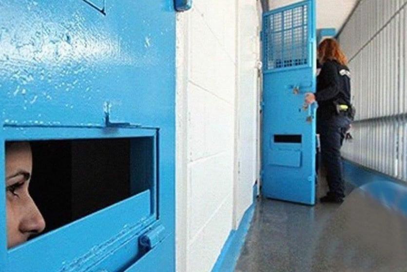 أسيرة في سجون الاحتلال