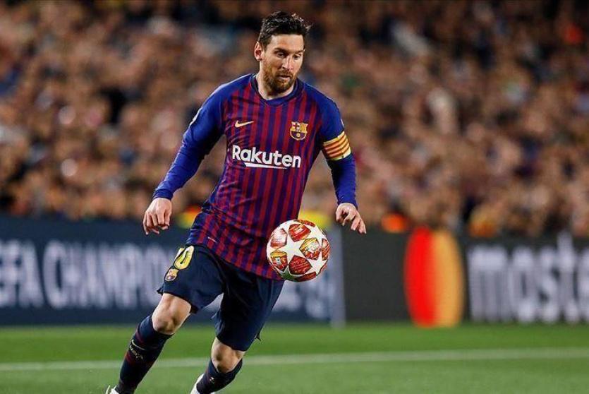 ليونيل ميسي نجم برشلونة الأول