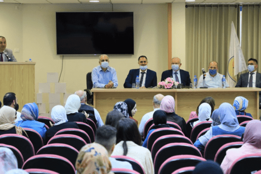 البنك الإسلامي العربي و جامعة النجاح يكرمون الطلبة الأوائل ويرحبون بالطلبة الجدد