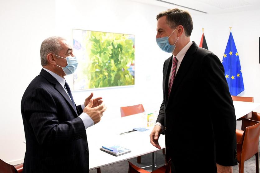 خلال لقاء اشتية مسؤول أوروبي