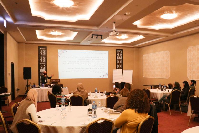 جانب من جلسة النقاش