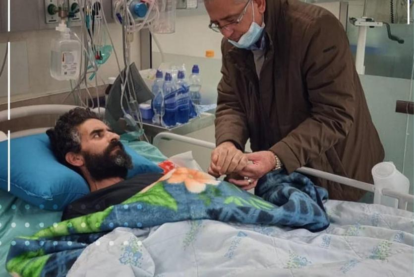 "حالته حرجة للغاية".. وفد طبي فلسطيني يجري فحصا سريريا للأسير أبو هواش