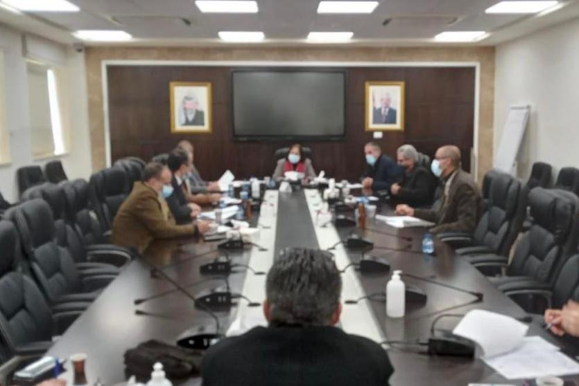لجنة كورونا تجتمع لبحث الحالة الوبائية ومواجهة الموجة الحالية