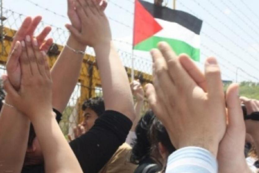 الأسير المقدسي أحمد شويكي يتنسم الحرية بعد اعتقال 20 عاما