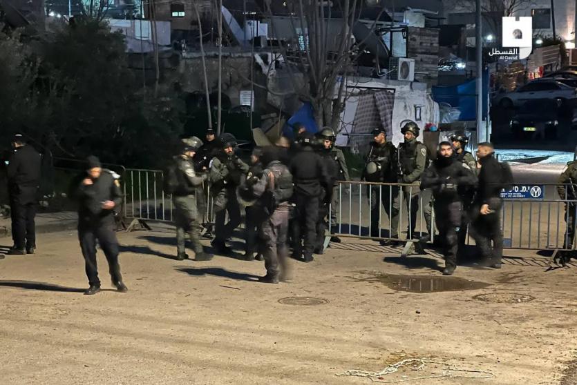 الأهالي والمتضامنين في الشيخ جراح