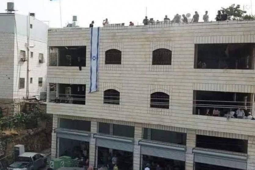 منزل عائلة الجعبري استولى عليه المستوطنون