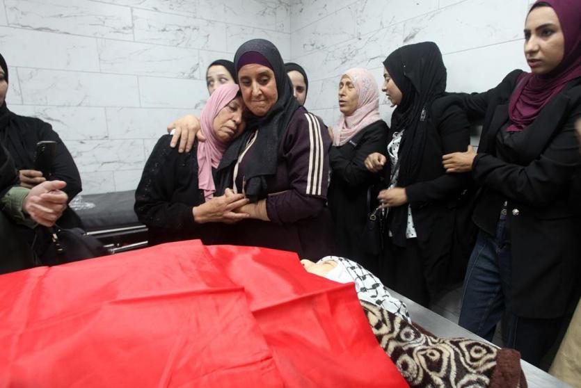 خلال وداع الشهيدة 