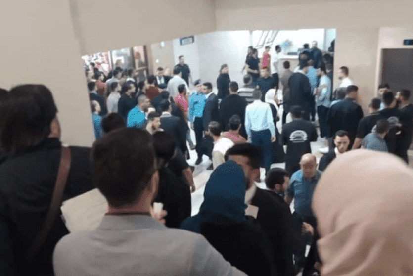 من داخل المحكمة