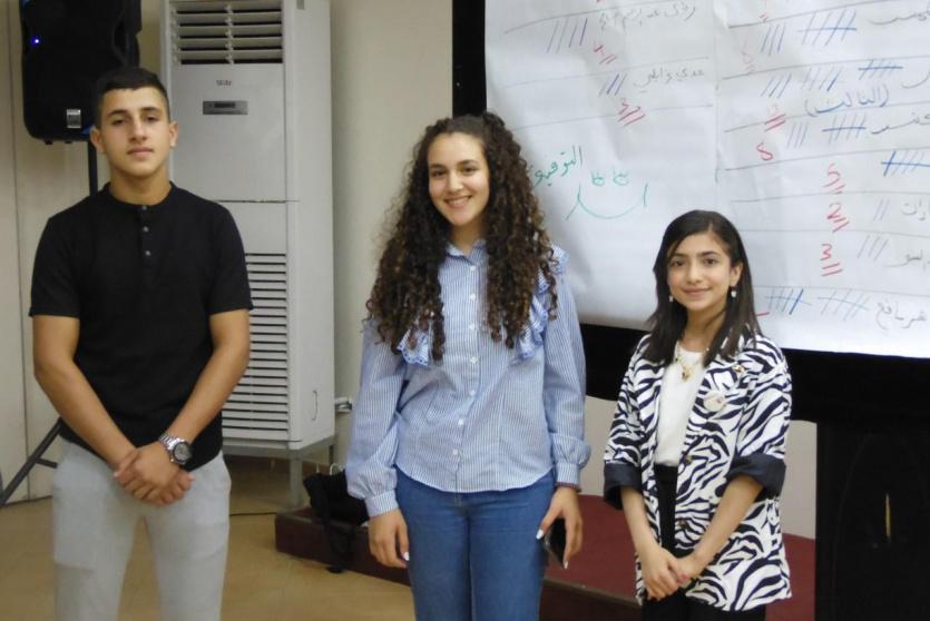 الأطفال الفائزون