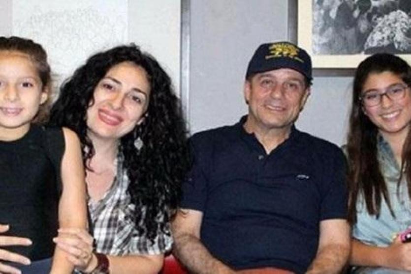 زوجة شريف منير