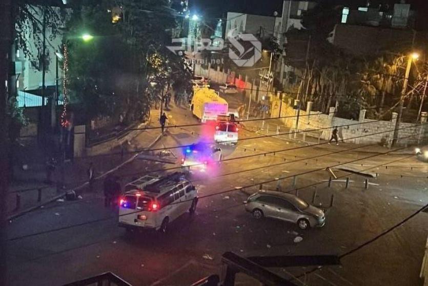 خلال اقتحام قوات الاحتلال بلدة الطور