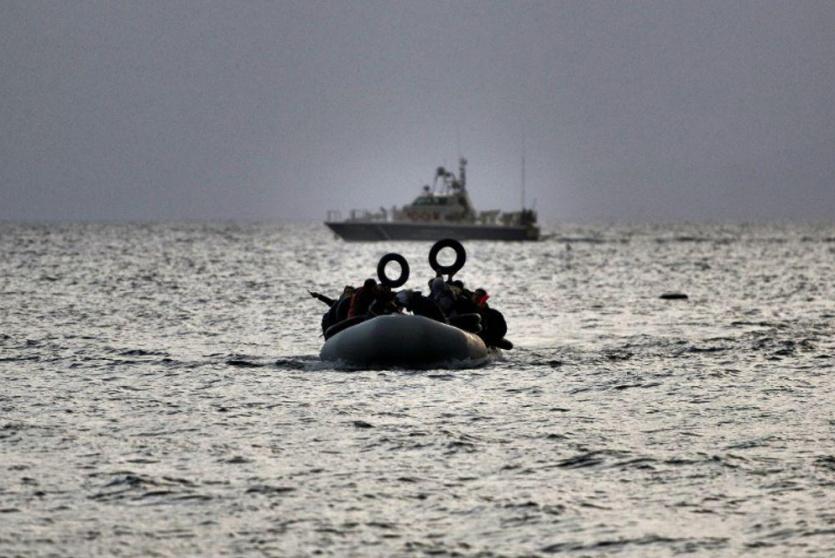 قارب مهاجرين - ارشيف