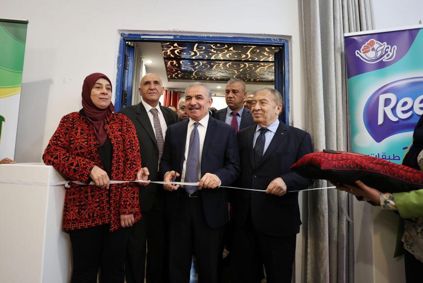 افتتاح معرض المنتجات الصناعية والزراعية 2022