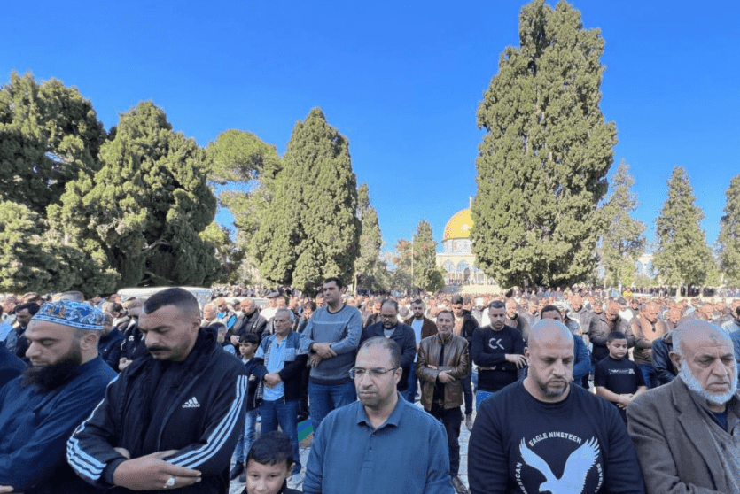 صلاة الجمعة في الأقصى