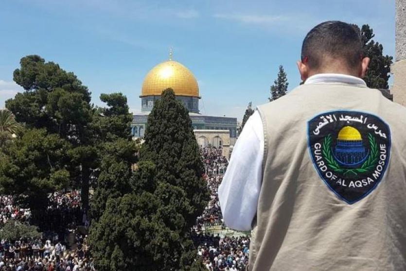حراس المسجد الأقصى المبارك التابعين لدائرة الأوقاف الإسلامية