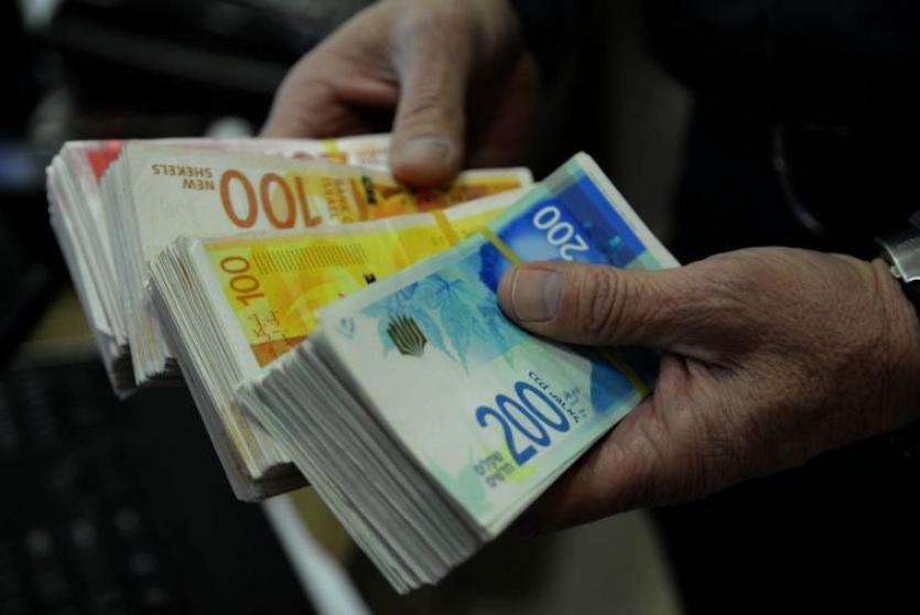 رواتب موظفي السلطة بداية الأسبوع