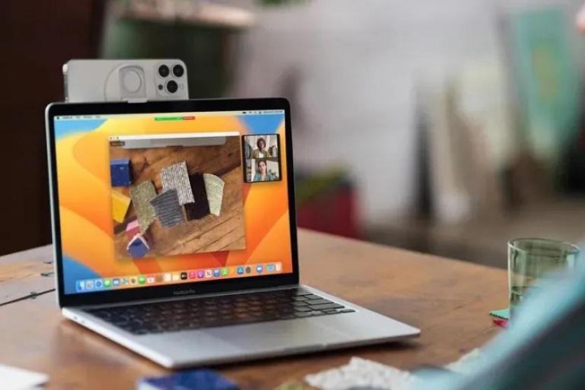 كاميرا مخترقة مراقبة