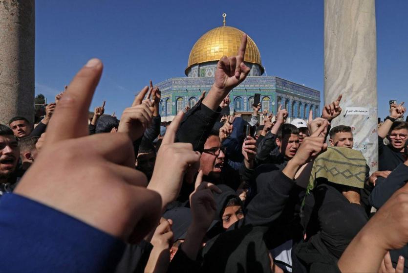 المصلين والمرابطين في باحات المسجد الأقصى المبارك - أرشيف