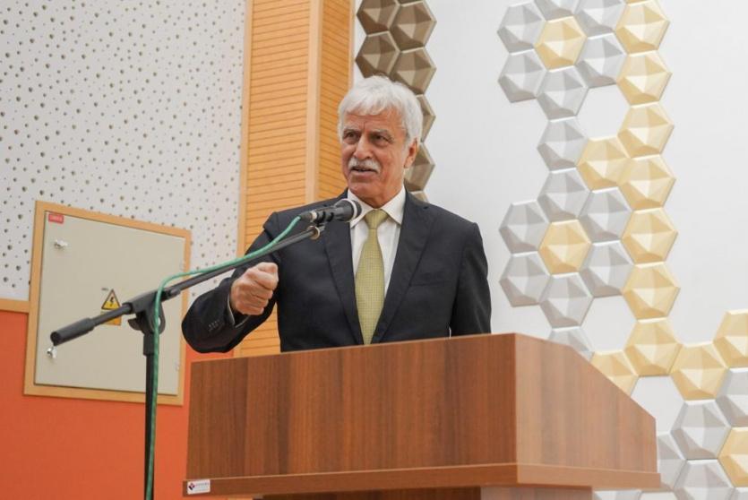 وزير التربية والتعليم مروان عورتاني