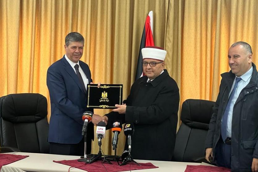 جانب من توقيع مذكرة التفاهم